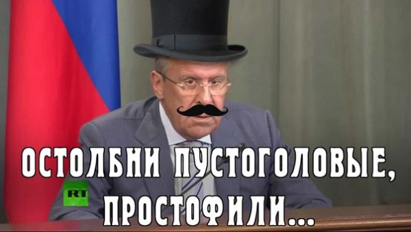 мне совсем подходит. Лижет в чулках сайтец, особенно понравился